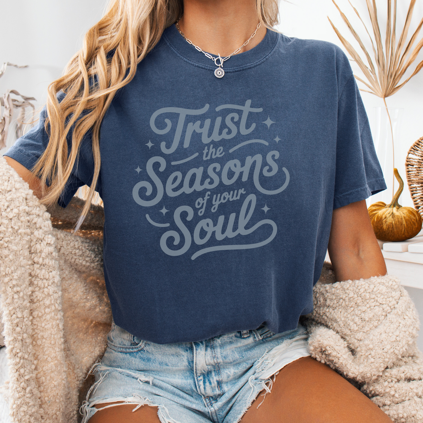 The Seasons Know – Trust the Timing of Your Becoming Tee